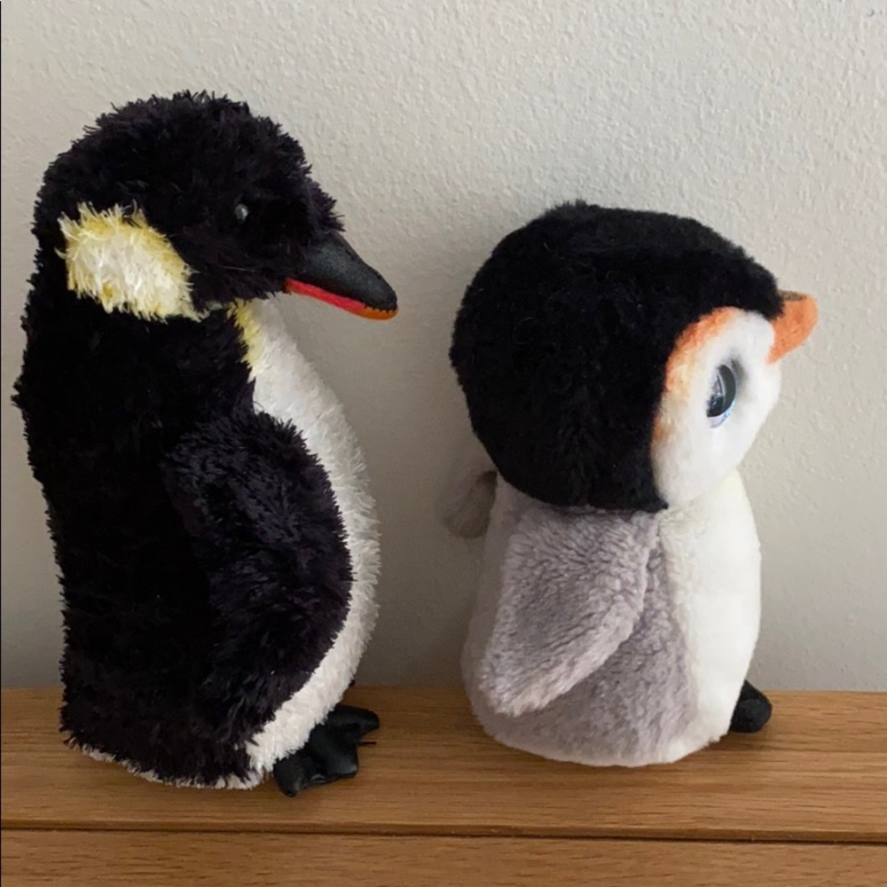 Two Pinguins - Picture 6 of 6